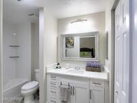 93 Delannoy Avenue Unit #906