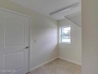 1048 Hunt Street