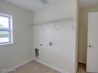 1048 Hunt Street
