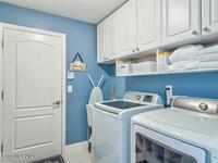 3566 Peninsula Circle