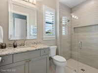 3659 Lake Adelaide Place