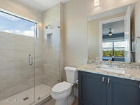 3659 Lake Adelaide Place