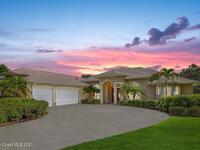1841 Winding Ridge Circle