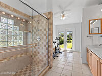 6300 Capstan Court
