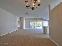 932 Tavernier Circle