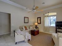 1140 Starling Way