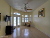 1140 Starling Way