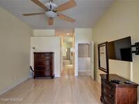 1140 Starling Way