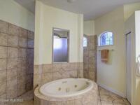 1140 Starling Way