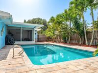 220 Pineapple Street