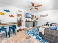 220 Pineapple Street