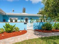 220 Pineapple Street