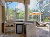 834 Chatsworth Drive
