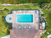 5011 Dixie Highway Unit #106