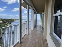 93 Delannoy Avenue Unit #801