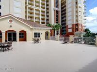 93 Delannoy Avenue Unit #801