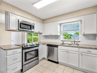 110 Citrus Boulevard