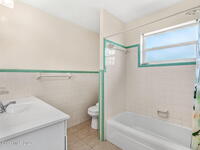 110 Citrus Boulevard