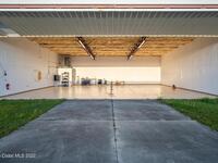 9035 Ellis Road